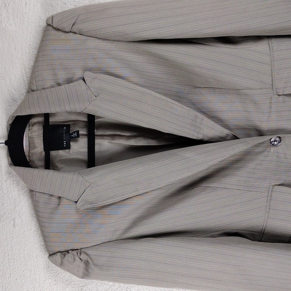The Limited Taupe Pinstripe One Notched Single Breast Long Sleeve Blazer Jacket - Picture 2 of 16